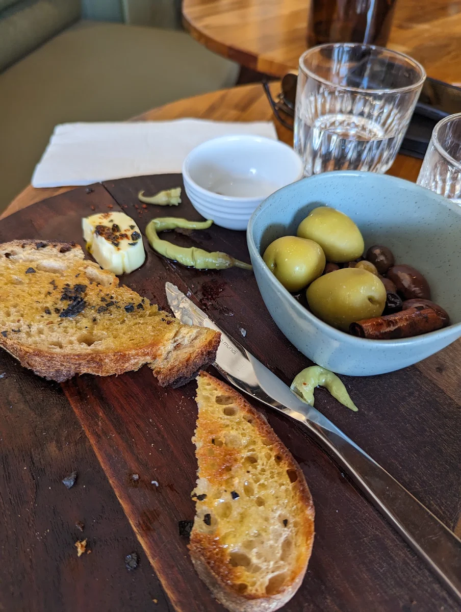 Bread Dish, Lums Wine Bar