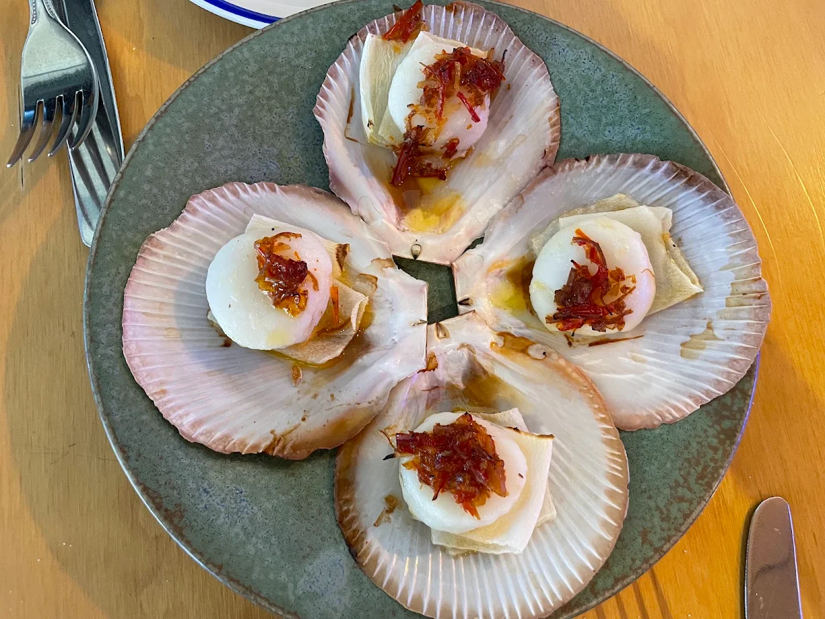 Baked Scallops, Shucks Bar