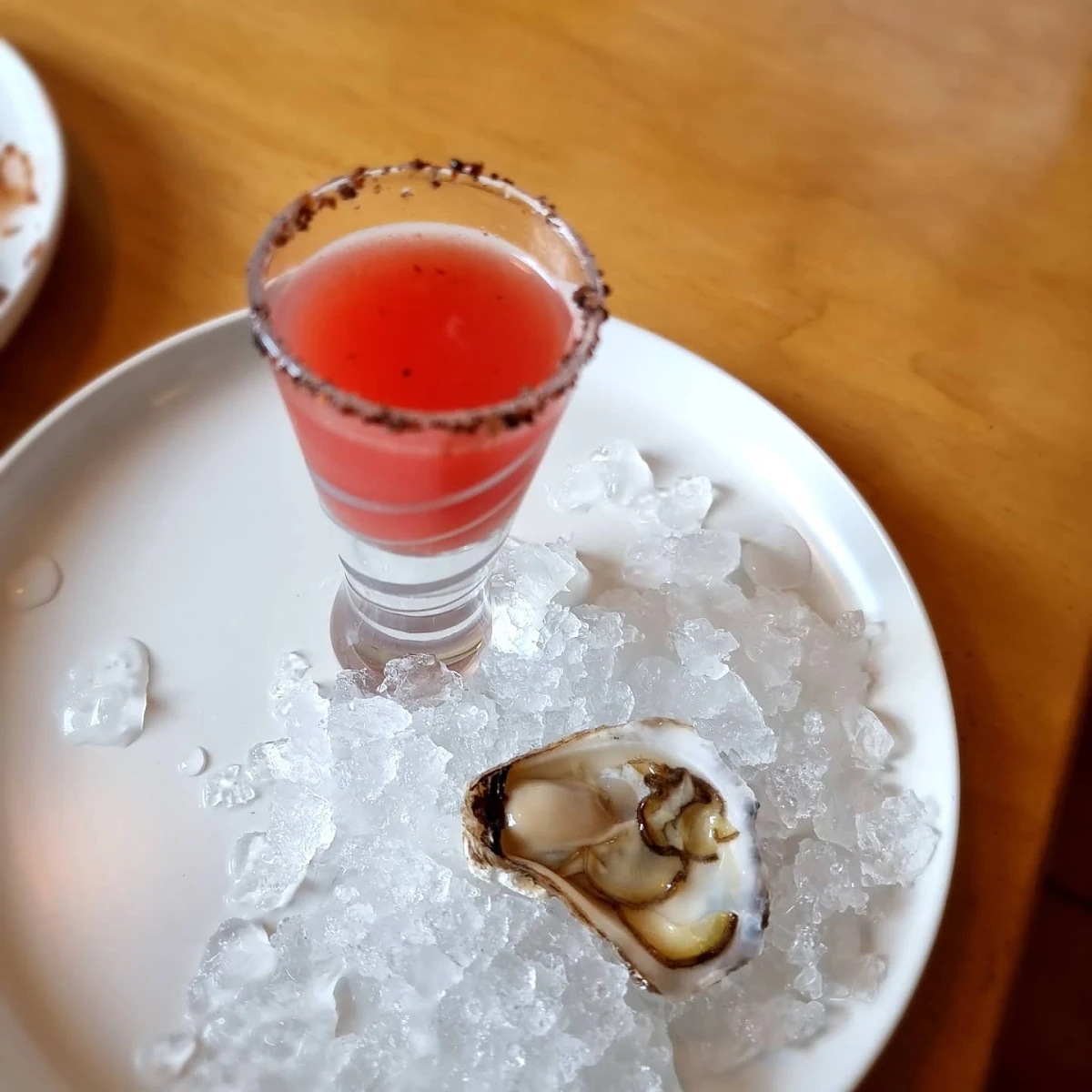 Oyster Shooter, Shucks Bar