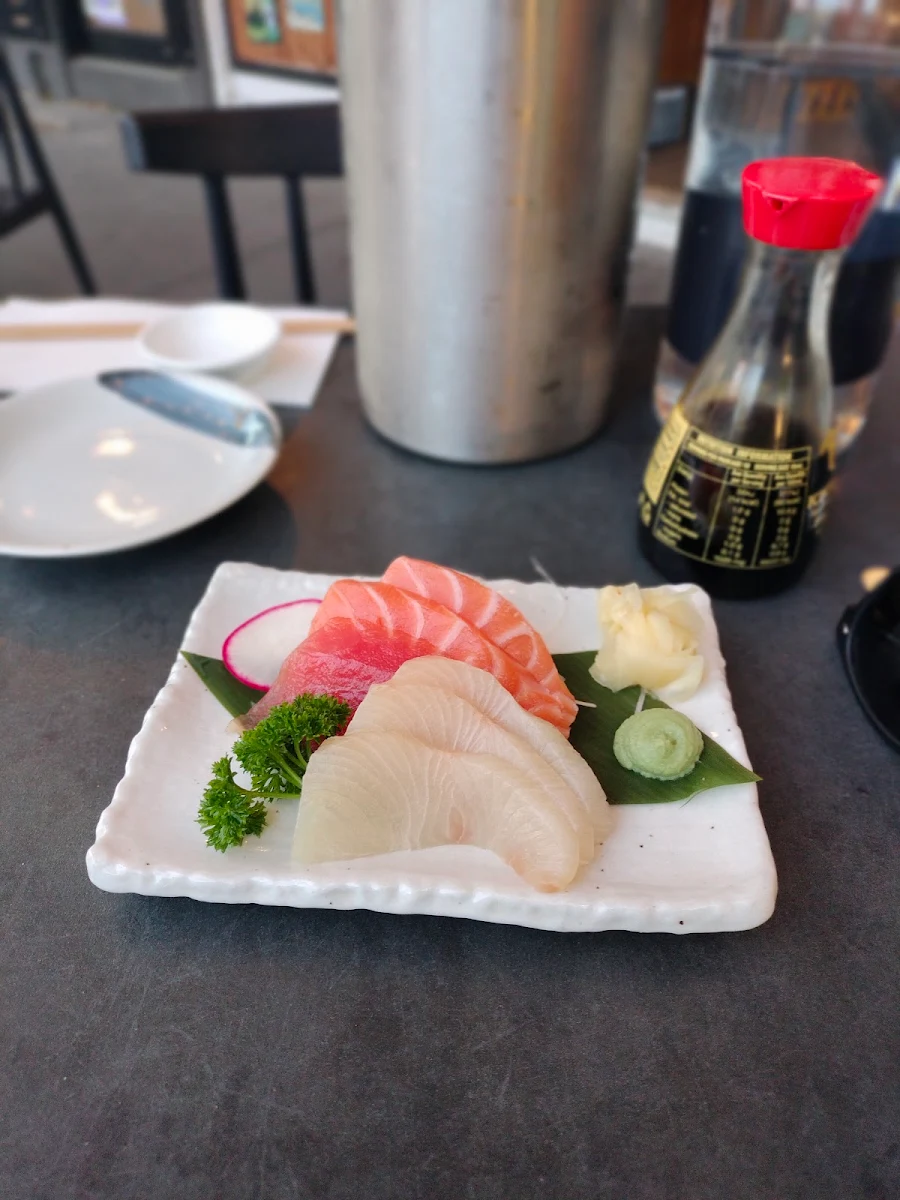 Sashimi Appetizer, Hachi Kichi