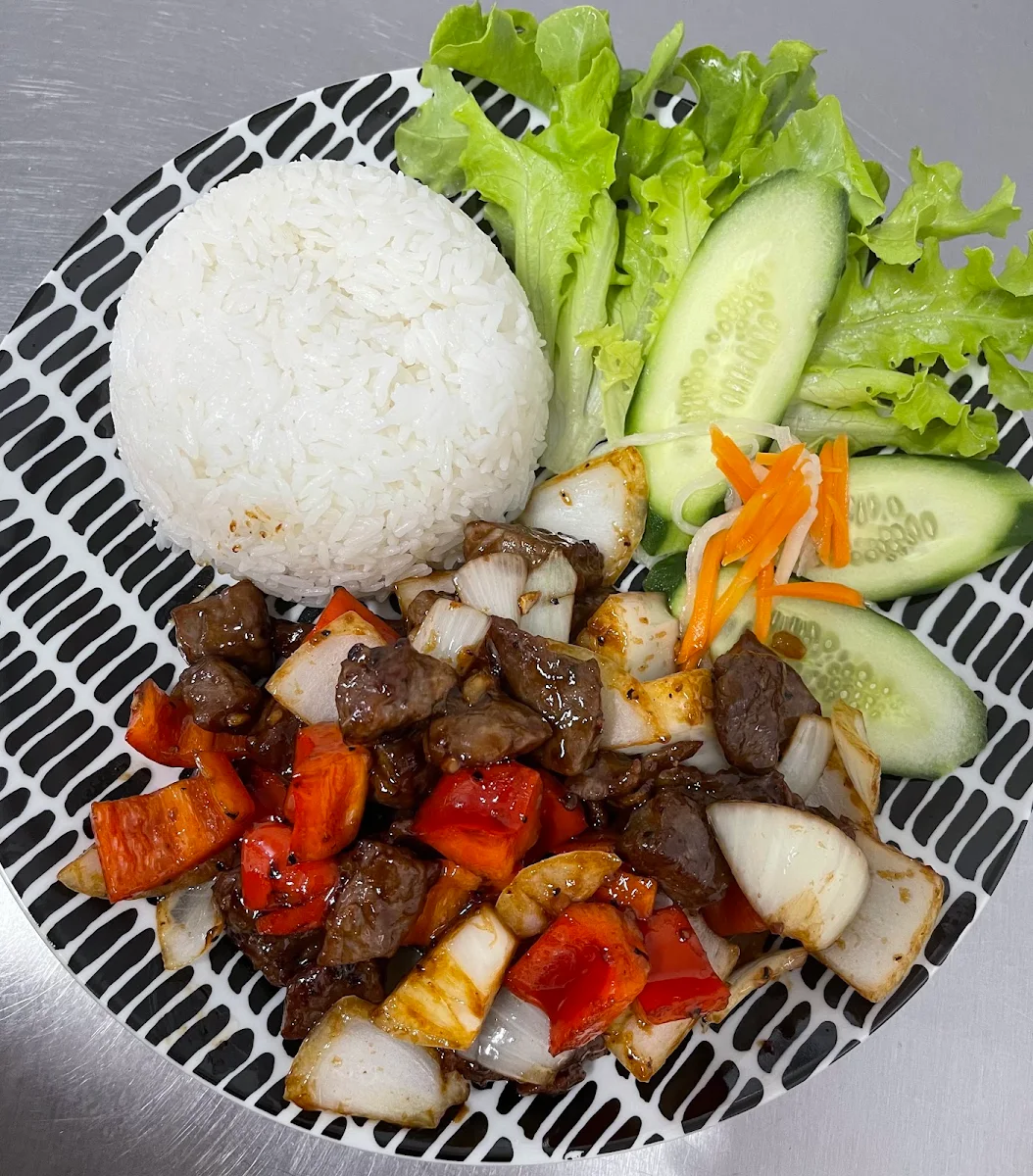 Highlights, Pho Huy Restaurant