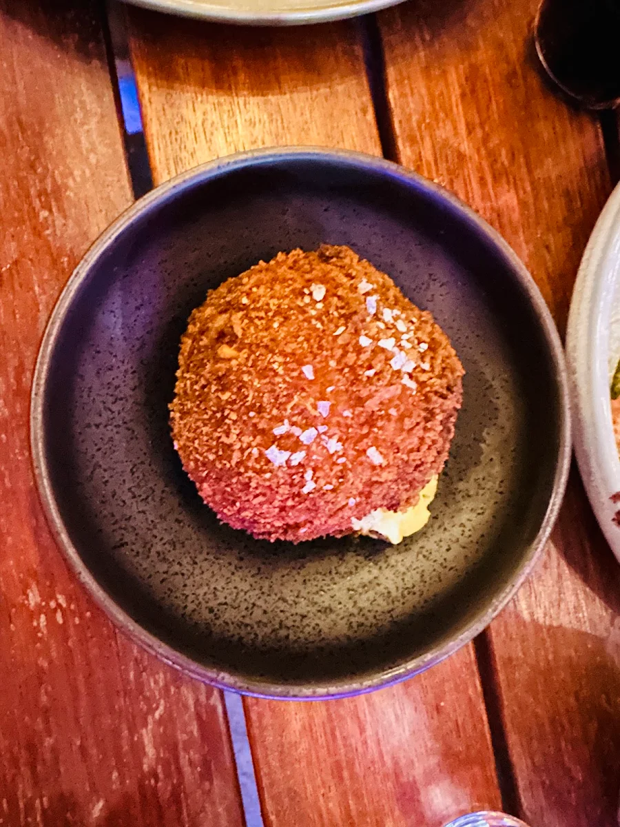 Deep Fried, Moon Dog World