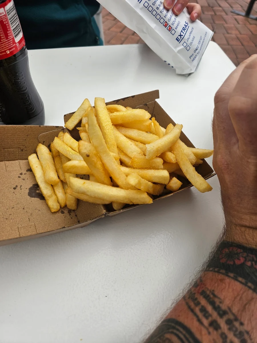Chips, Aria Kebab & Cafe and pizza