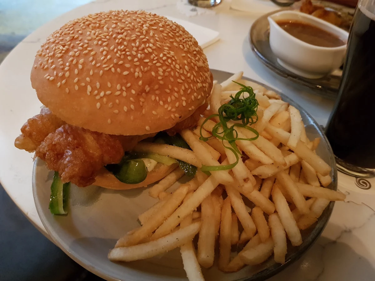 Fish Burger, The Whaler