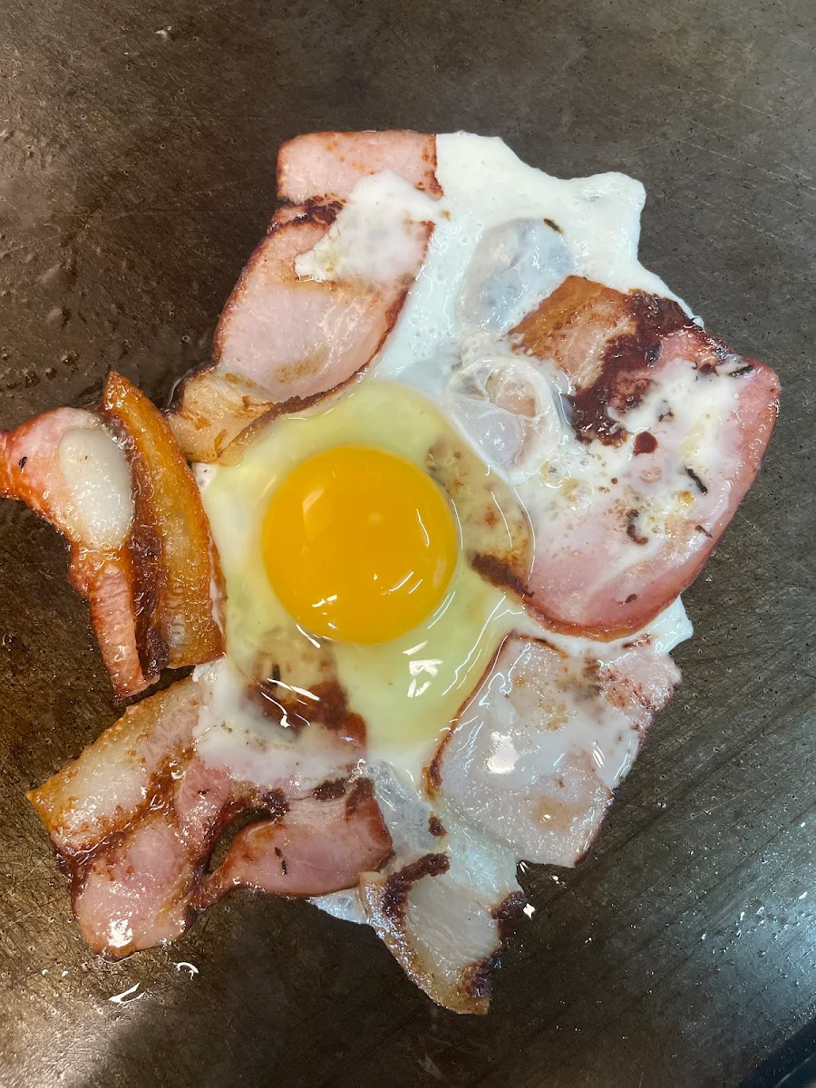 Highlights, New Astor Cafe