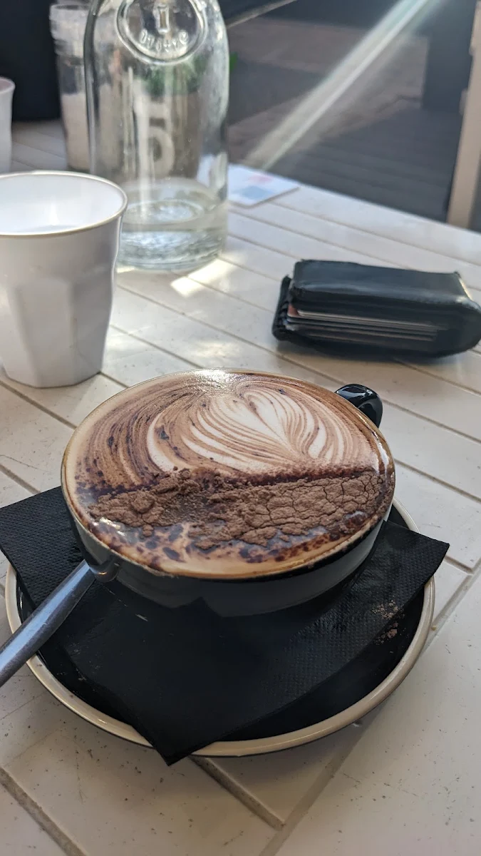 Cappuccino, Urban Espresso Lounge
