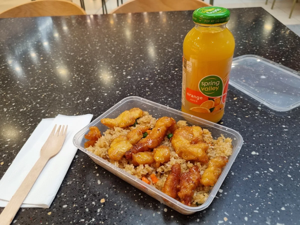 Highlights, Supreme Noodle House