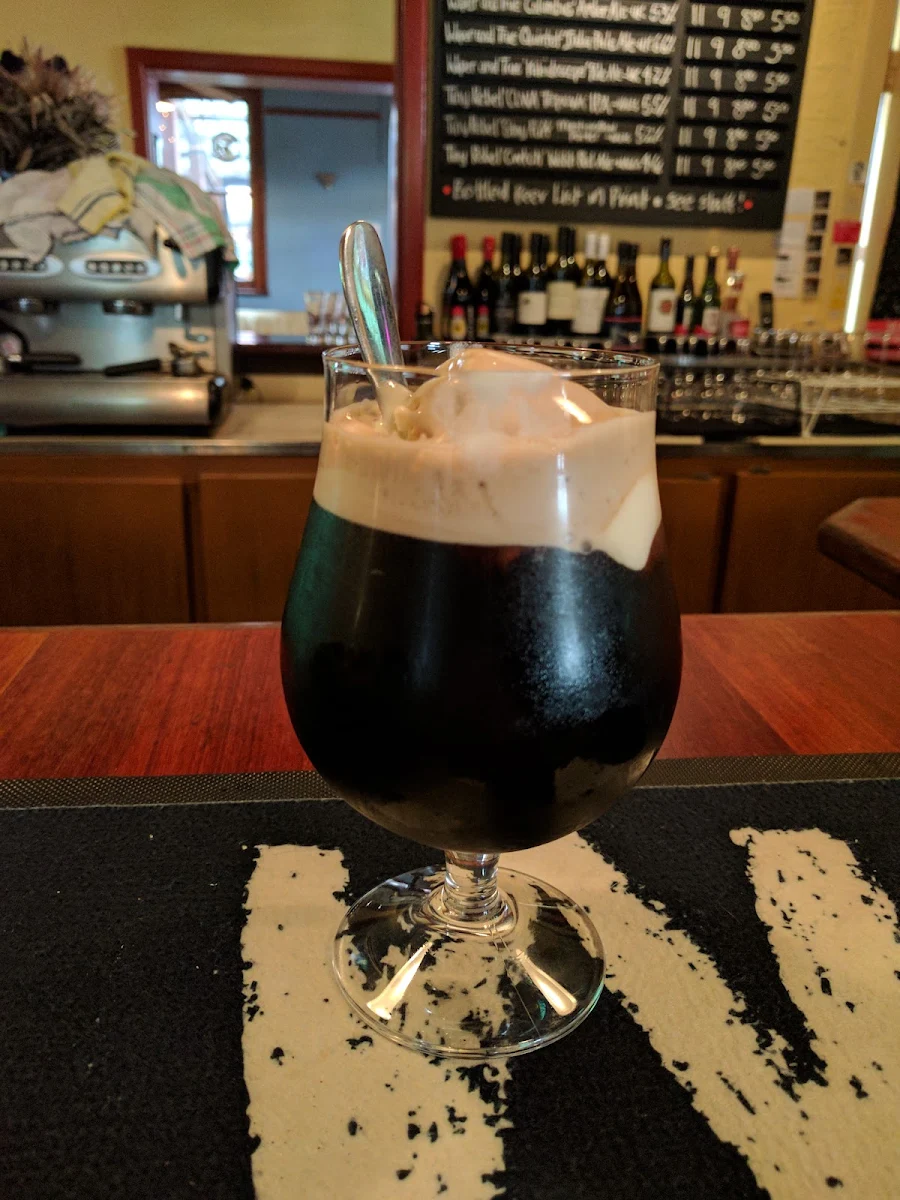 Stout Float, Wheatsheaf Hotel