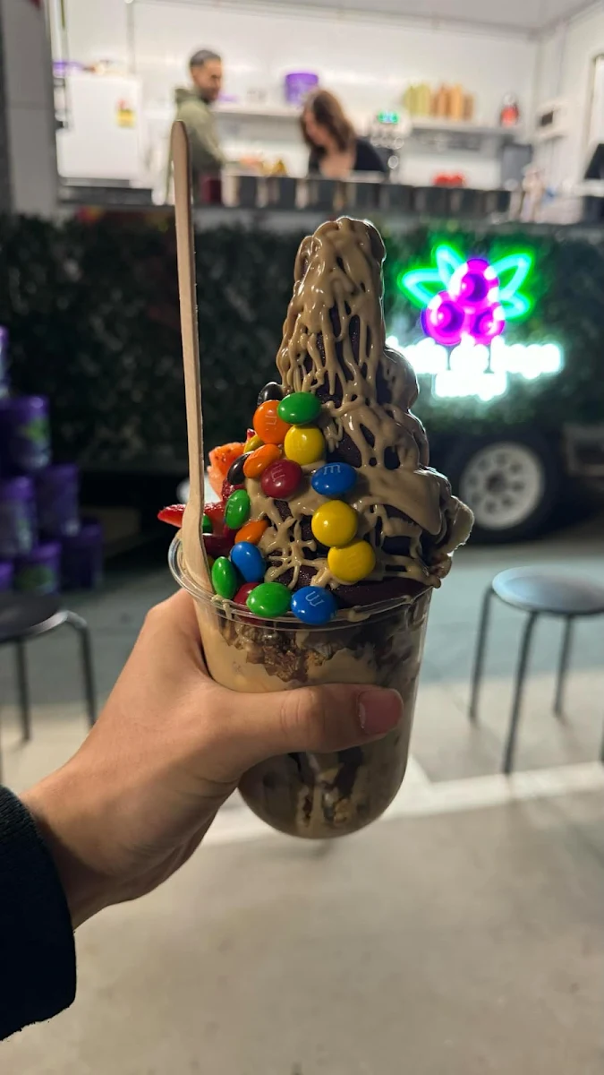 Highlights, BDB Açaí & Desserts
