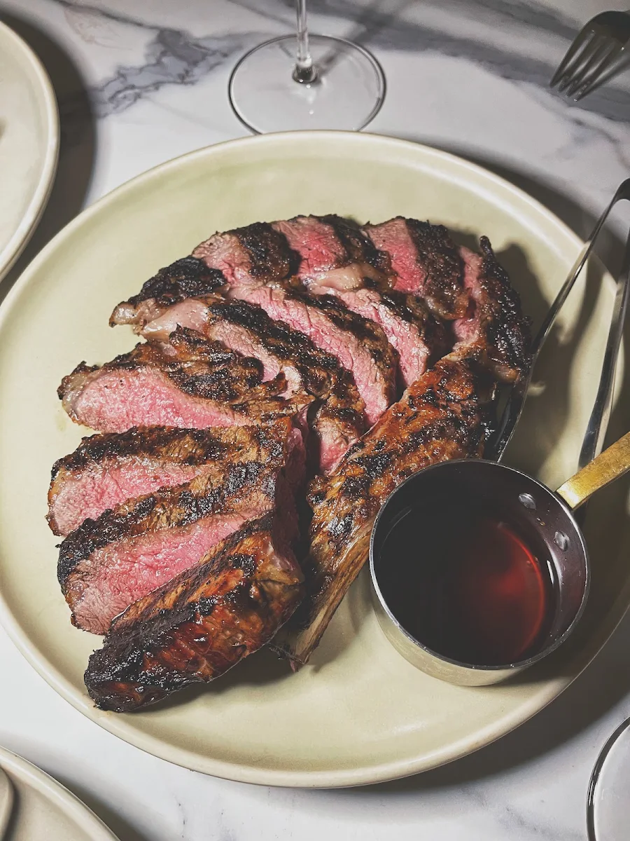 Highlights, Blowfish Seafood ★ Steak ★ Bar
