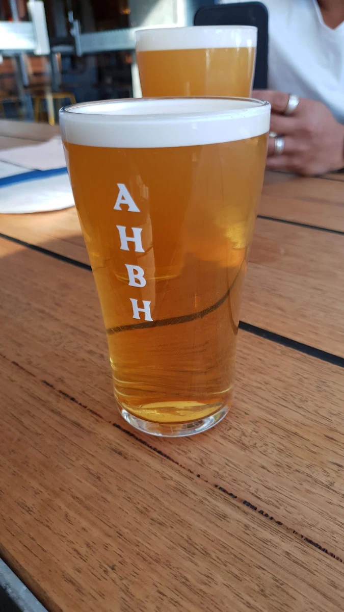 Beer, The Sporting Globe x 4 Pines - King Street Wharf
