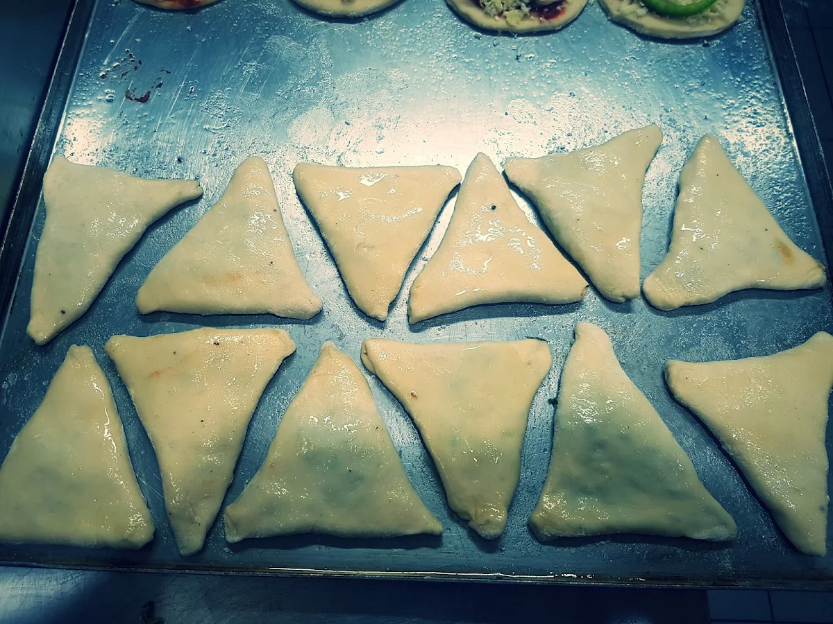Spinach Triangle, Suhhtan bakery Bankstown - Halal Manoush and Pizzas