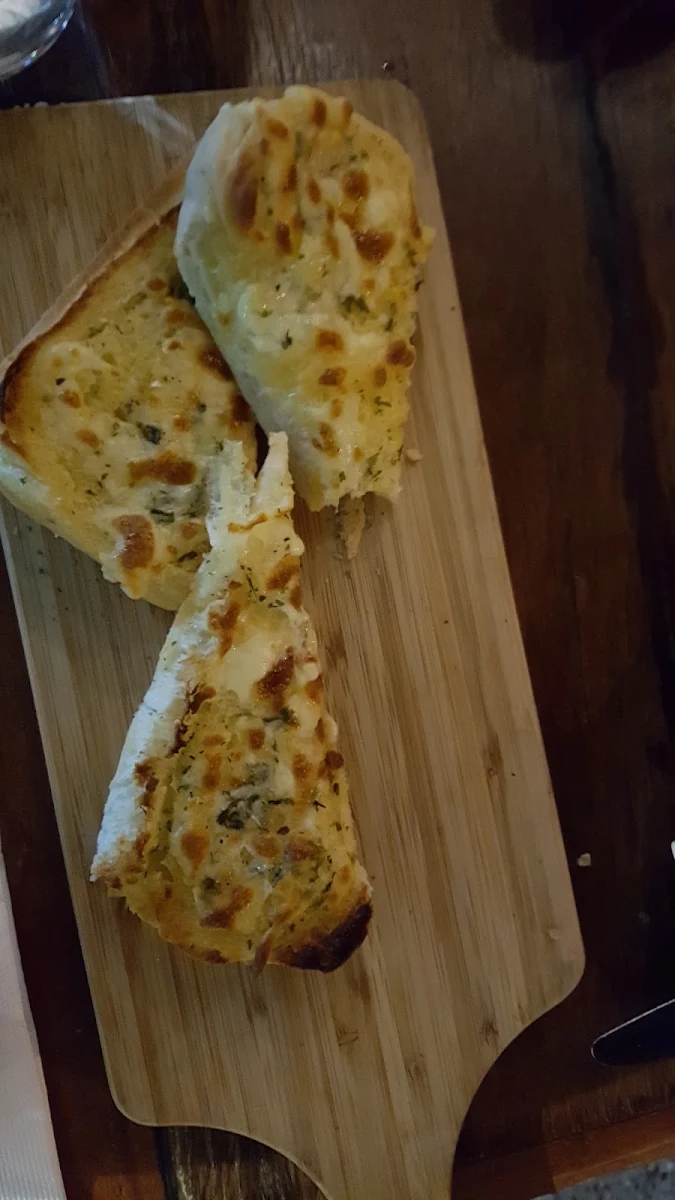 Cheesy Herb Bread, Little Lamb Restaurant Redcliffe