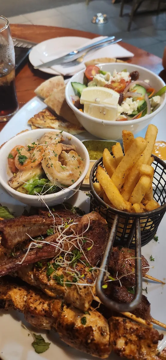 Tapas Share Paddle, Little Lamb Restaurant Redcliffe