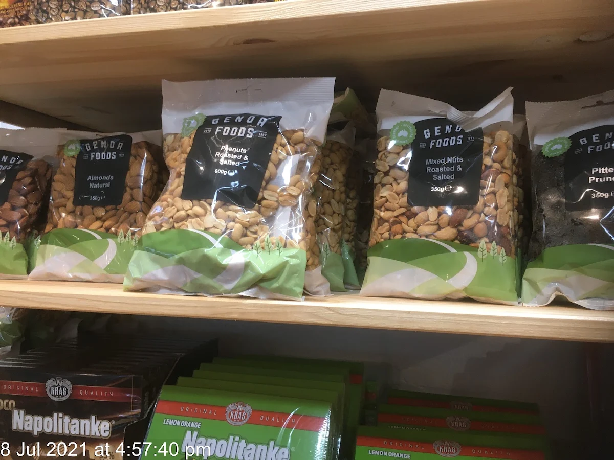Highlights, KM minimart