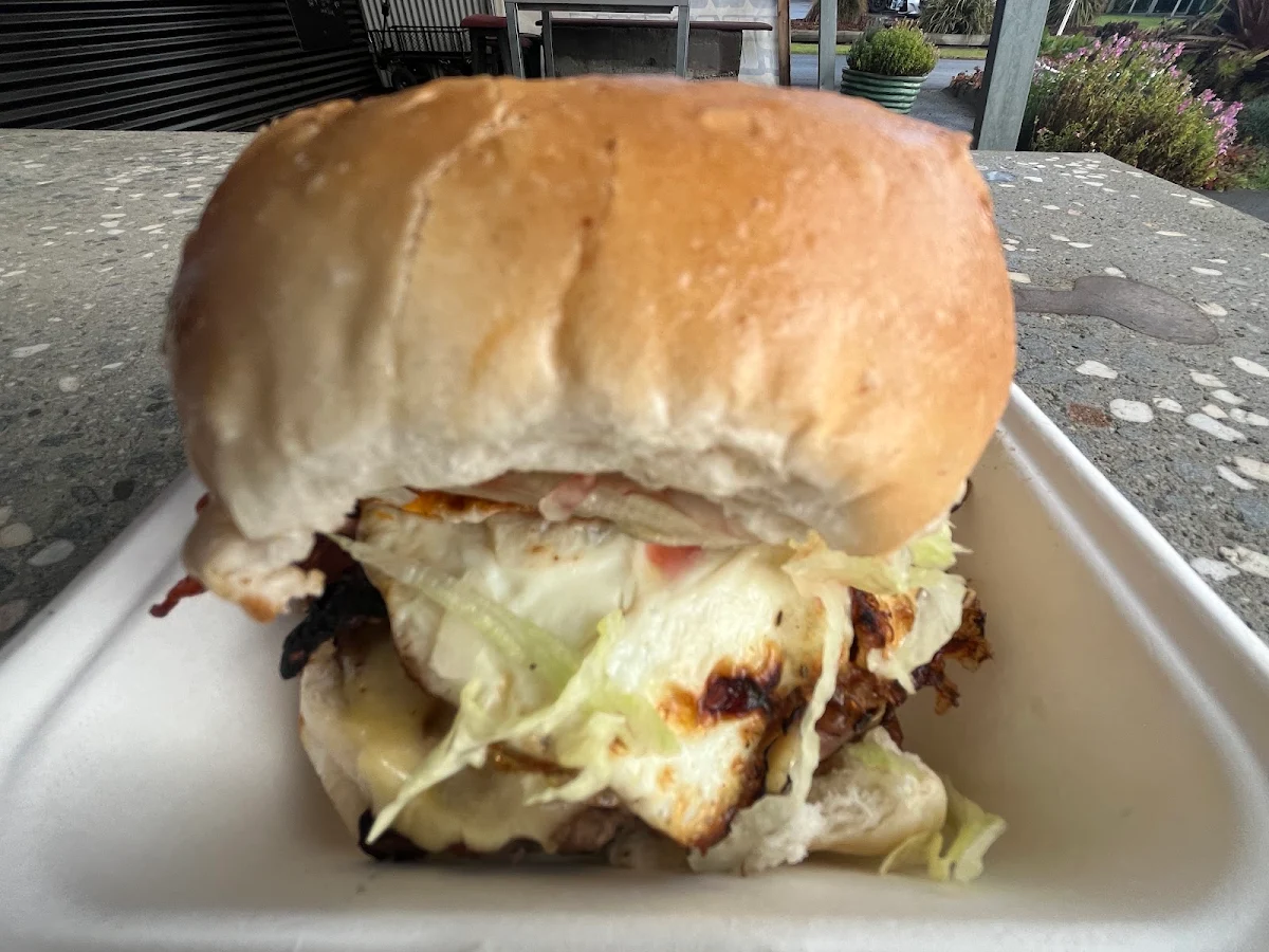 Highlights, No. 106 Cafe