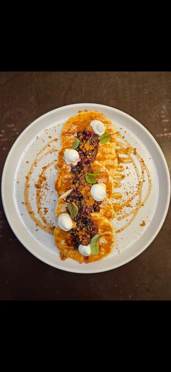 Highlights, Basiq Cafe