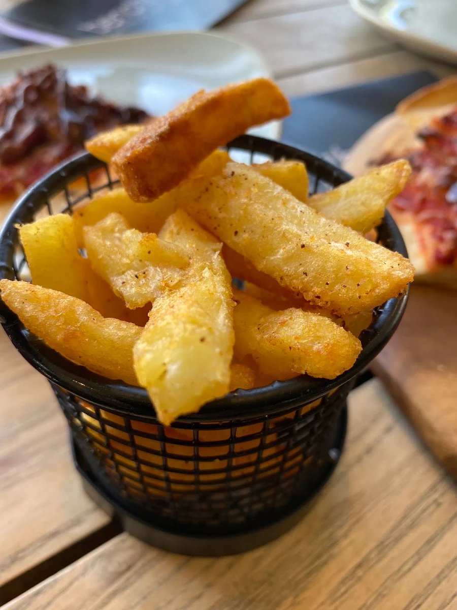 Beer Battered Chips, Benchmark on Booner
