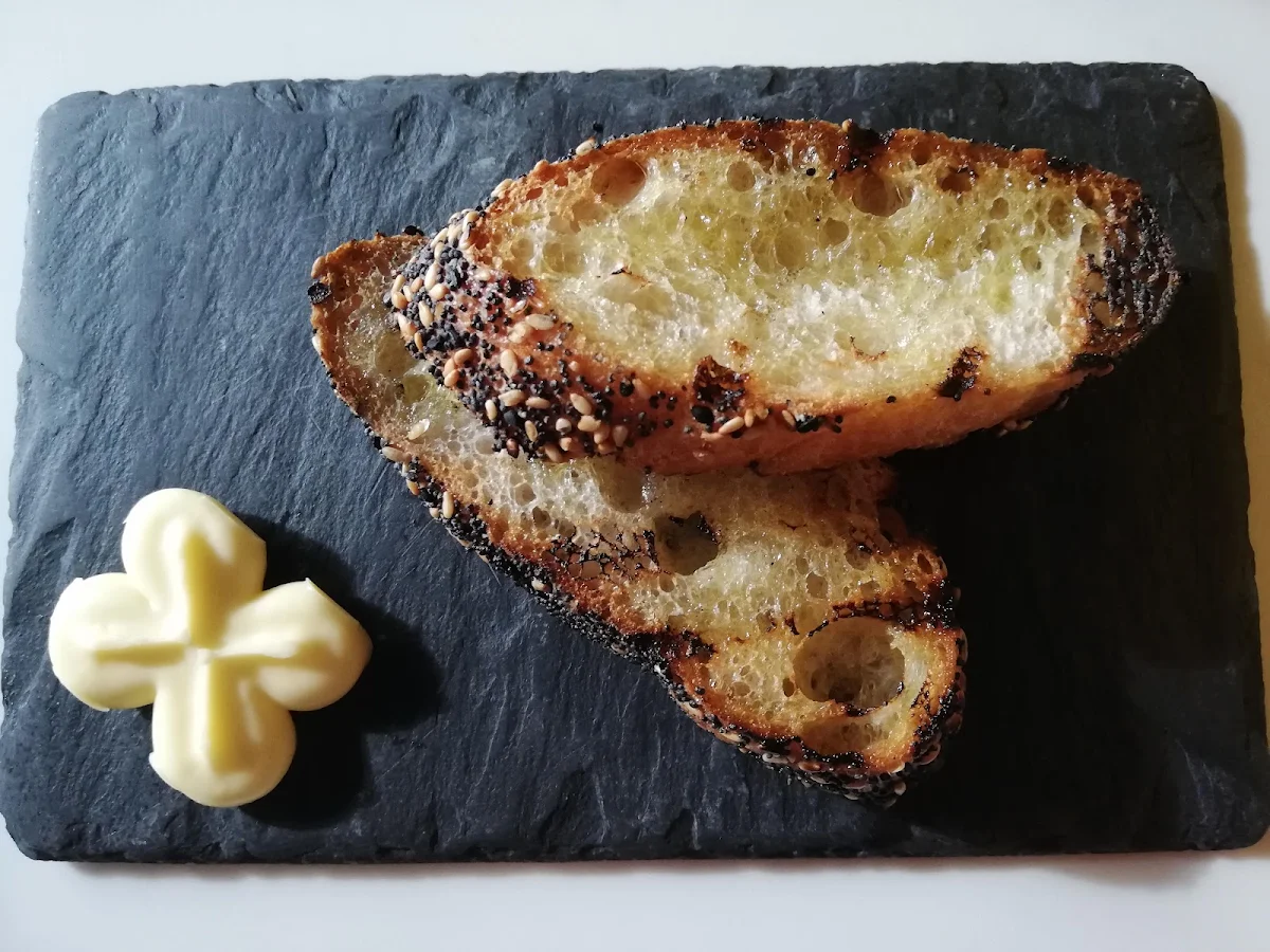 Highlights, MOMAMI Restaurant