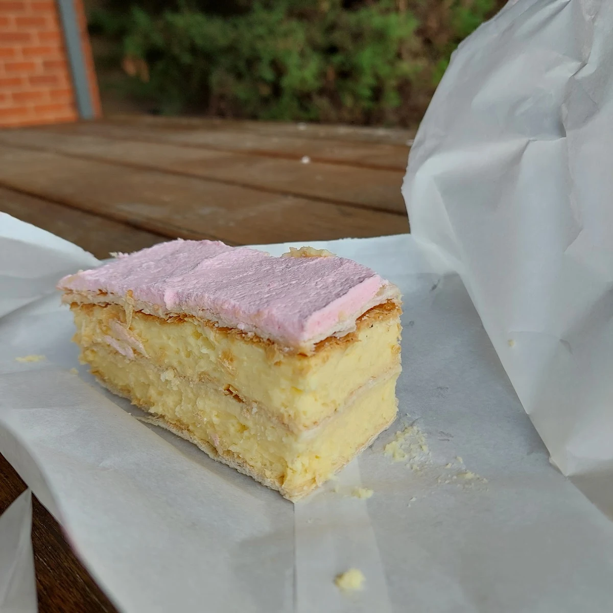Vanilla Slice, Junee Bakery