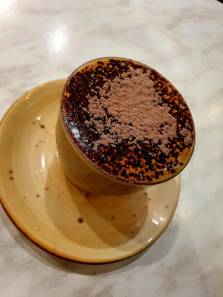 Mocha, SHINE CAFE