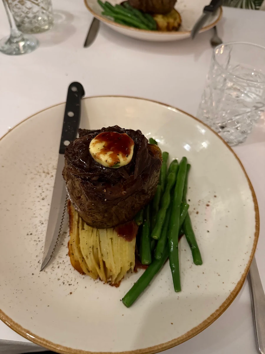 Eye Fillet, Little Parrot Cronulla