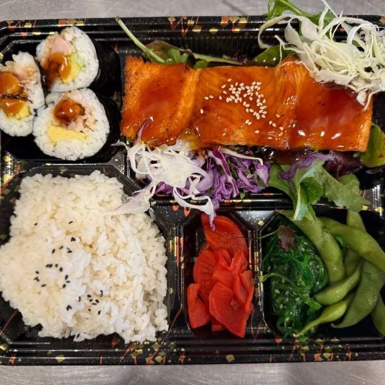 Highlights, Sushi Lovers Japanese Restaurant
