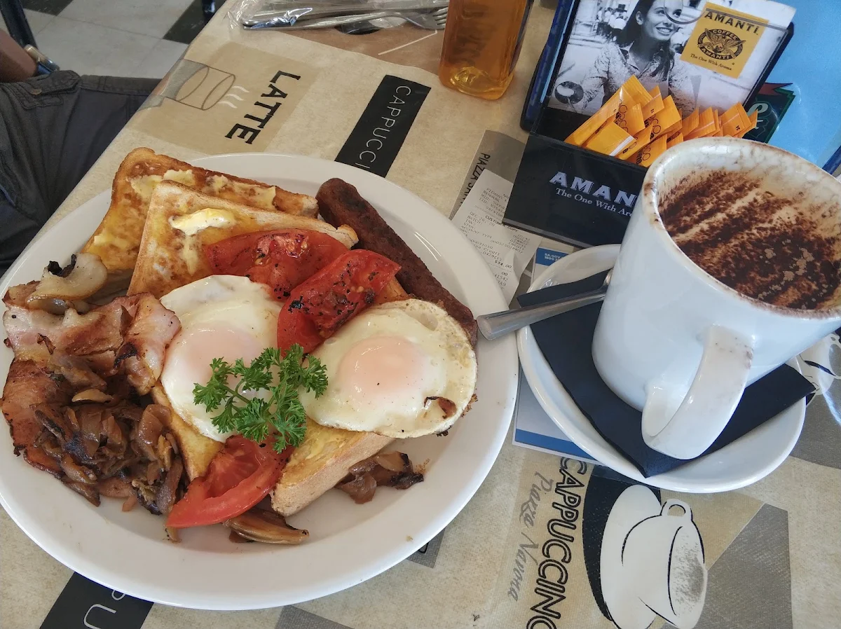 Highlights, Pieman's Kitchen
