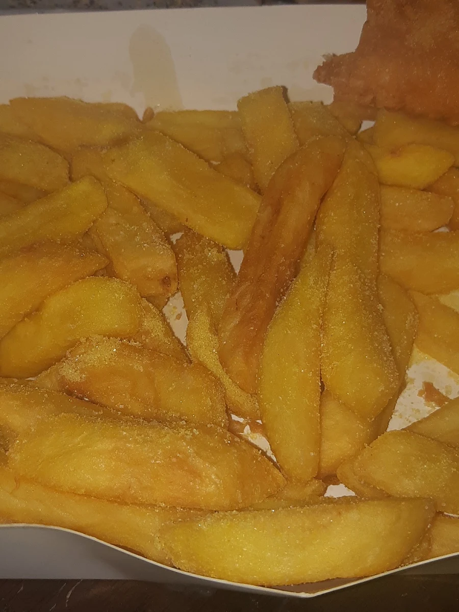 Chips, Ocean Bites Fish & Chippery