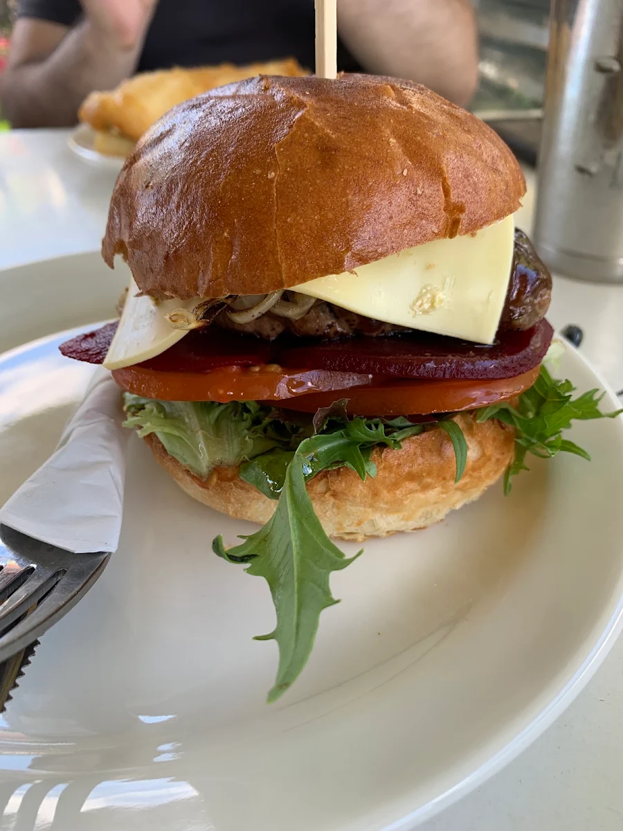 Highlights, GoneBarney Cafe