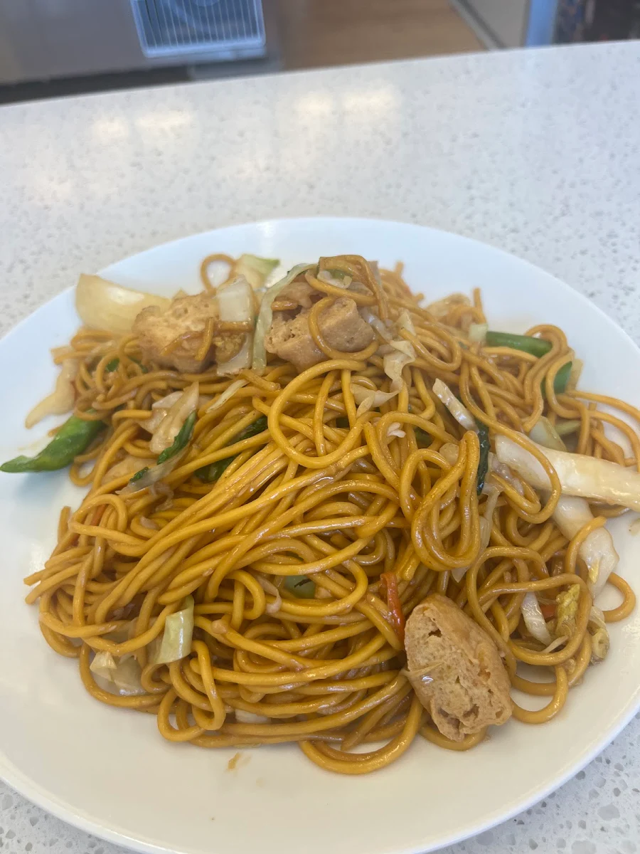 Fried Noodles with Tofu