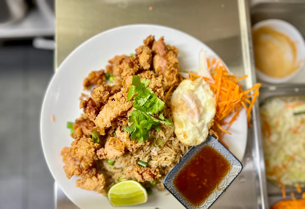 Highlights, Orathai Takeaway