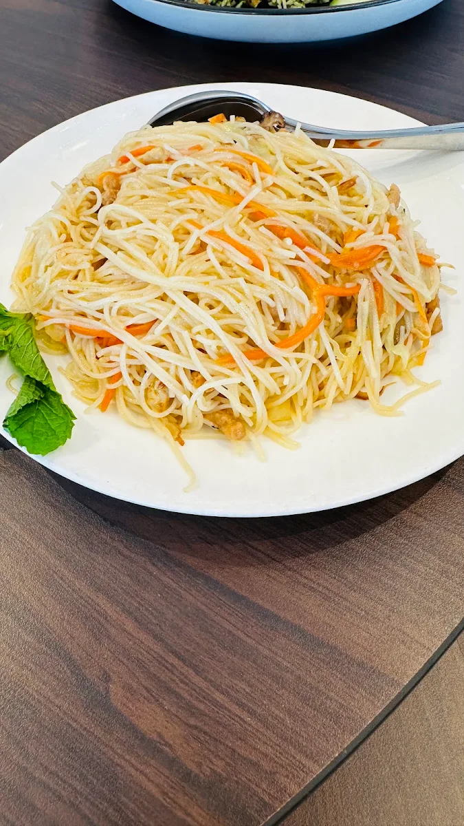 Fried Vermicelli Noodles with Soy Strip Soy Nugget Mushroom Cabbage Carrot Curry GF Option