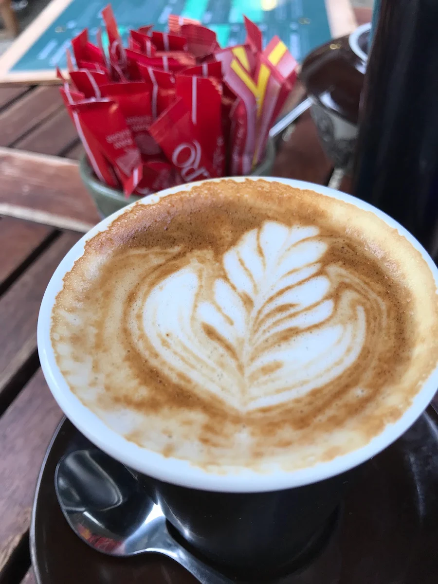 Latte, Bluebottles Brasserie
