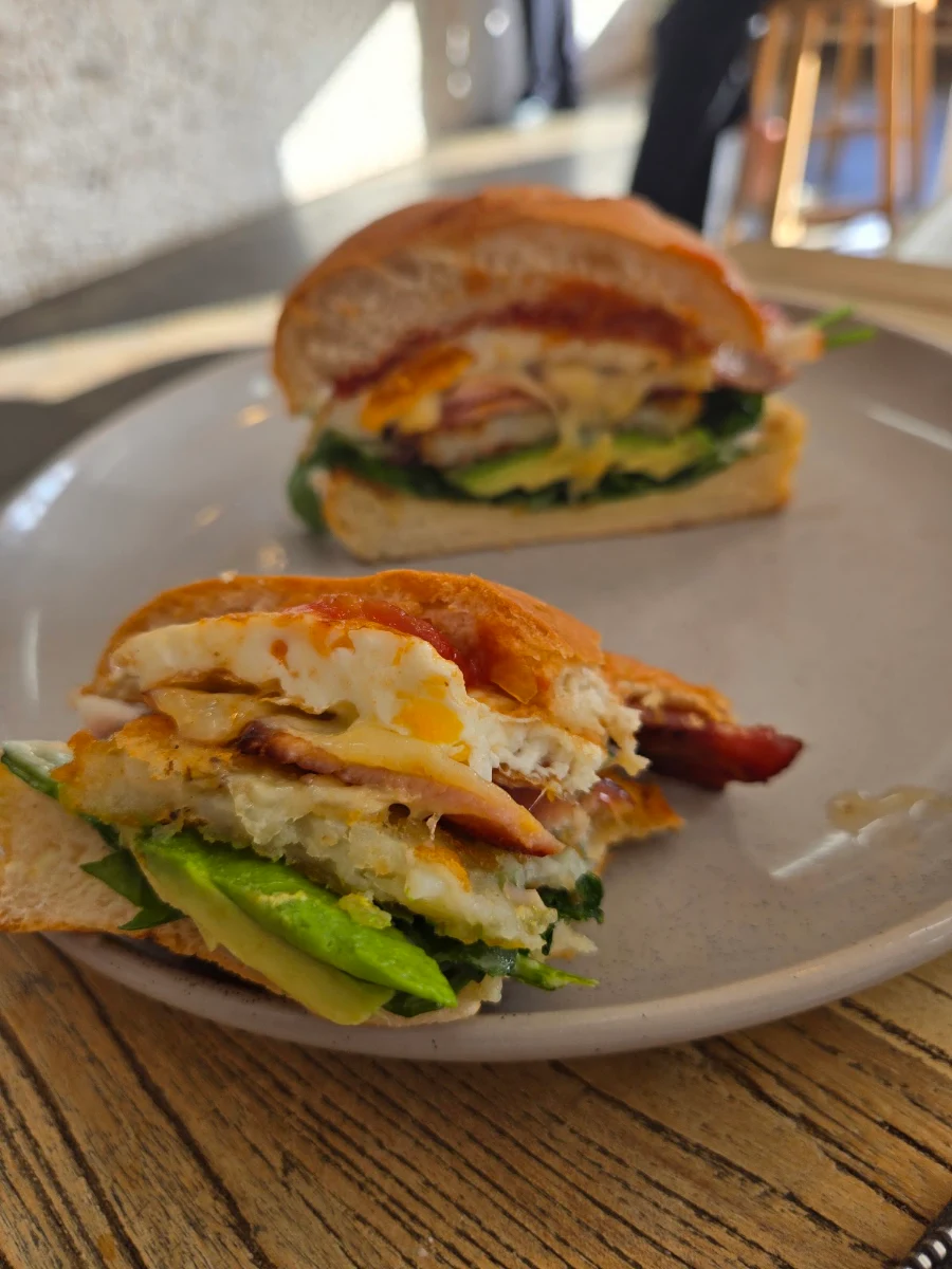 Highlights, Badu Eatery & Bar
