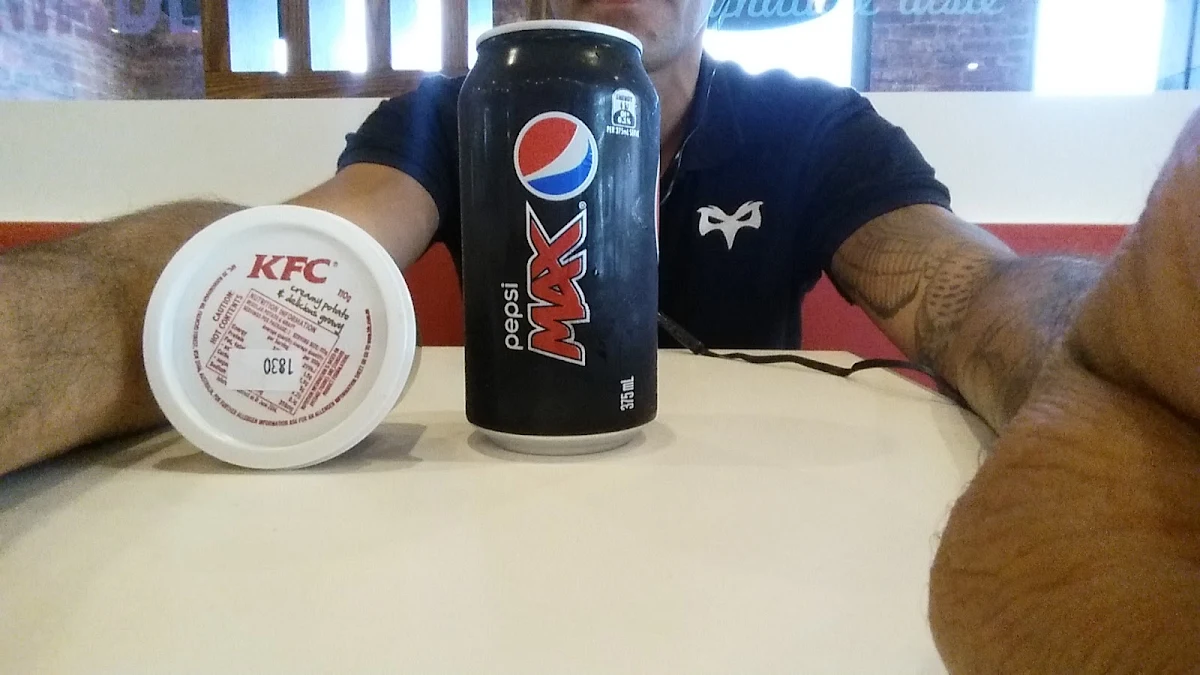 Pepsi Max, KFC Oxenford