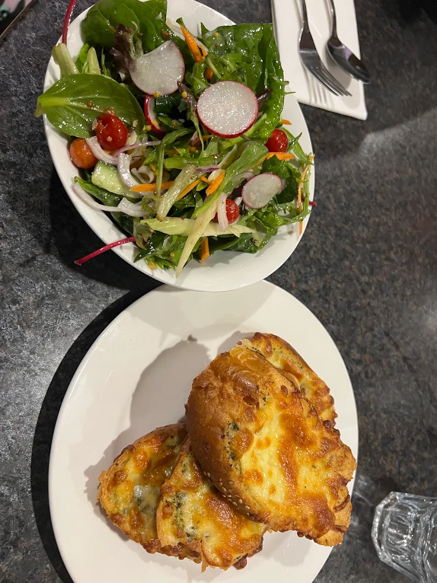 Highlights, Rivergum Restaurant & Bar