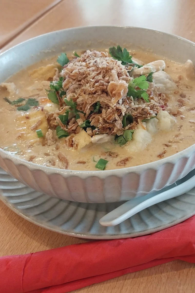 Laksa, Yes I Am Thai Restaurant