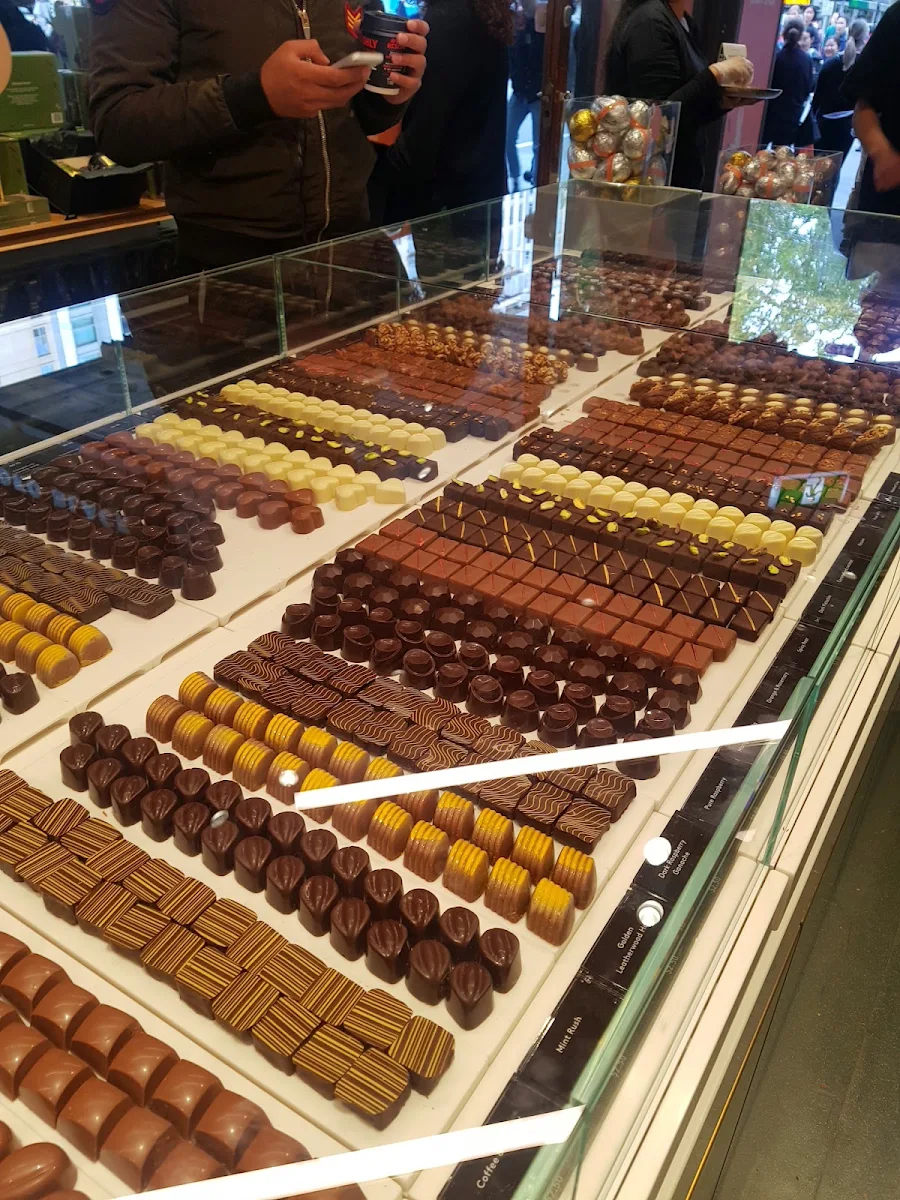 Highlights, Koko Black - Royal Arcade