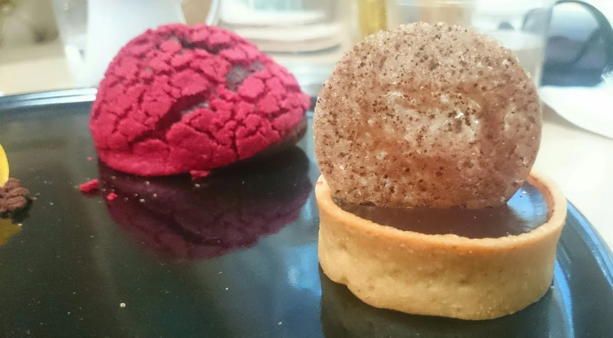 Raspberry Chocolate Dome, Koko Black - Royal Arcade