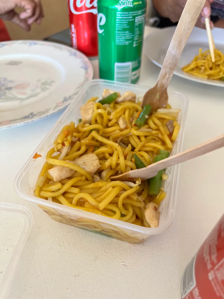 Highlights, Noodle Village