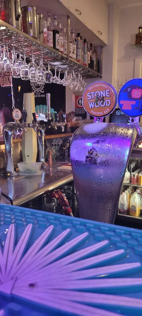 Bar, Harbour View Hotel, The Rocks