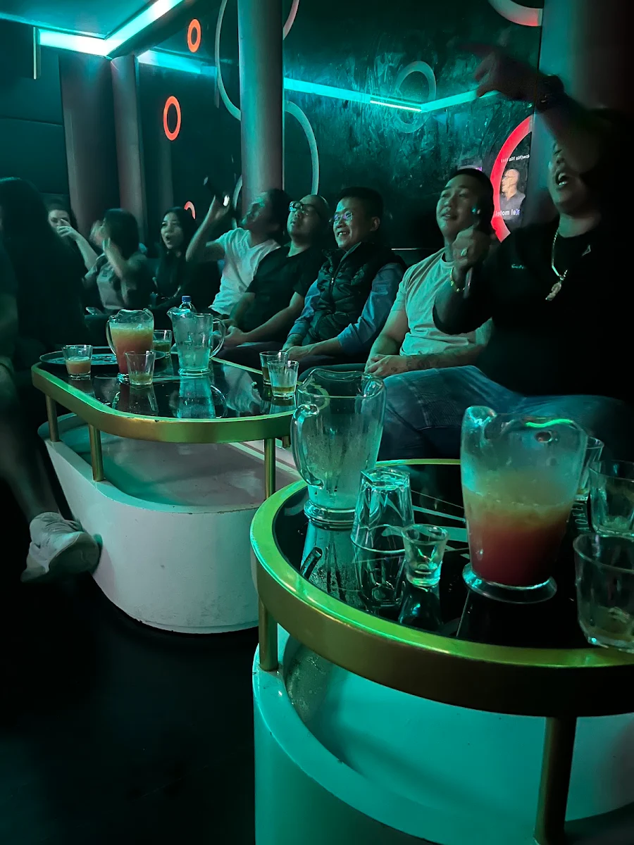 Highlights, VIP Karaoke Bar - Liverpool