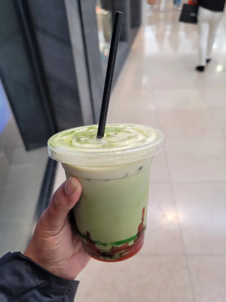 Strawberry Matcha, PUZZLE COFFEE
