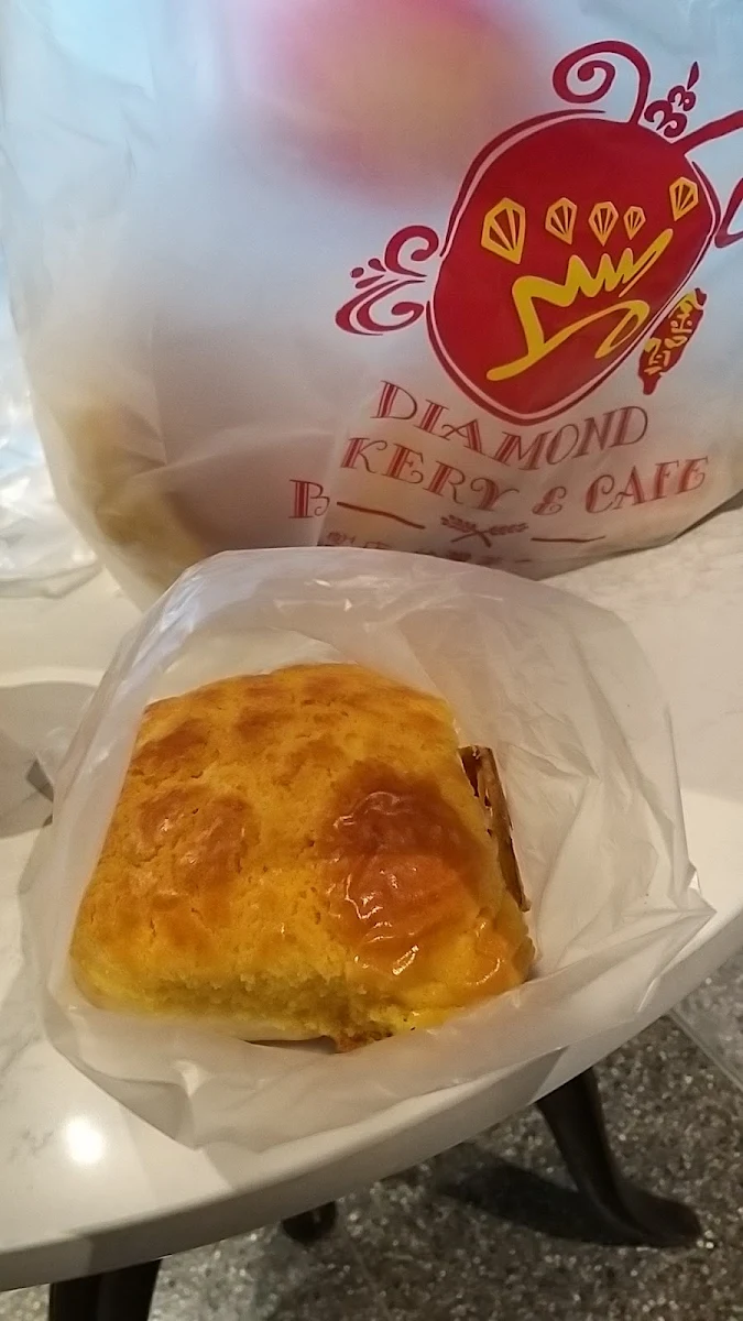 Pineapple Bun, Diamond Taiwanese Restaurant