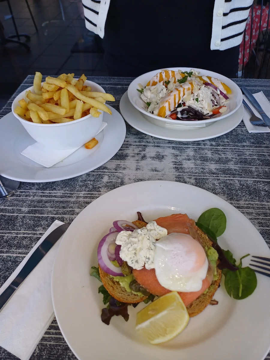 Highlights, Cafe Bella Nambour