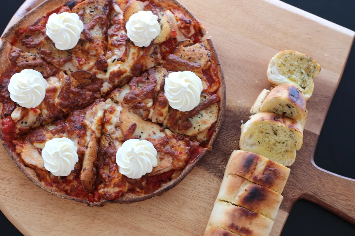 Highlights, Bonetti's Pizza & Pasta