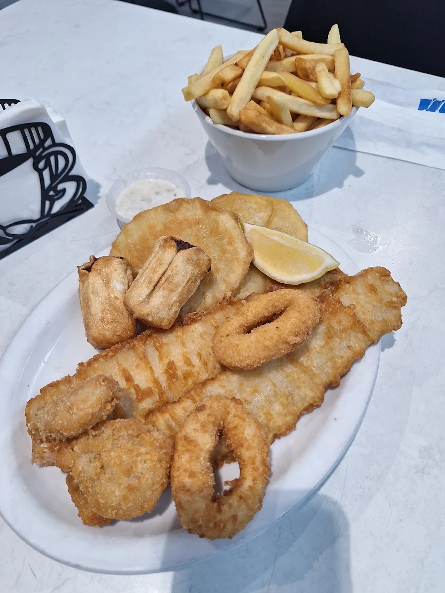 Highlights, Ella's Diner
