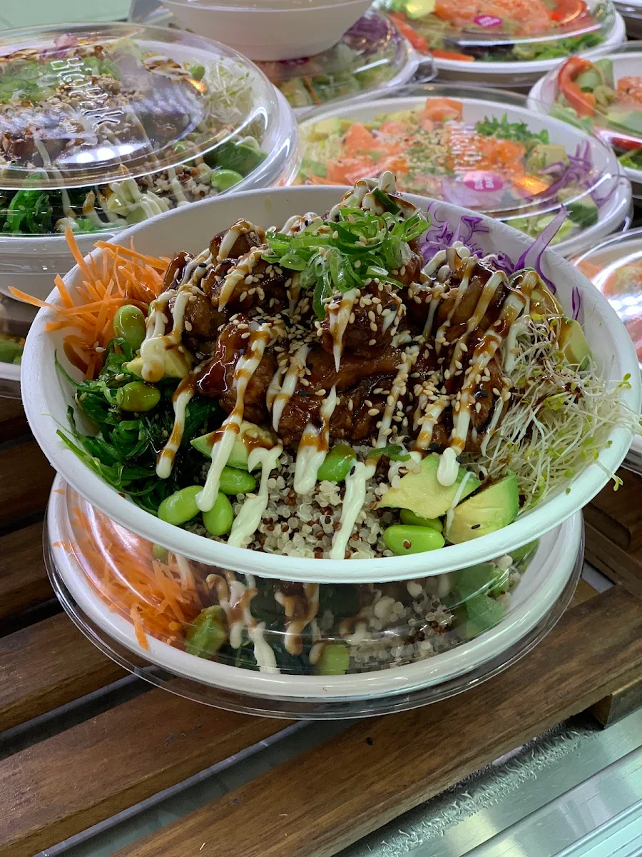 Highlights, Sushi Bar