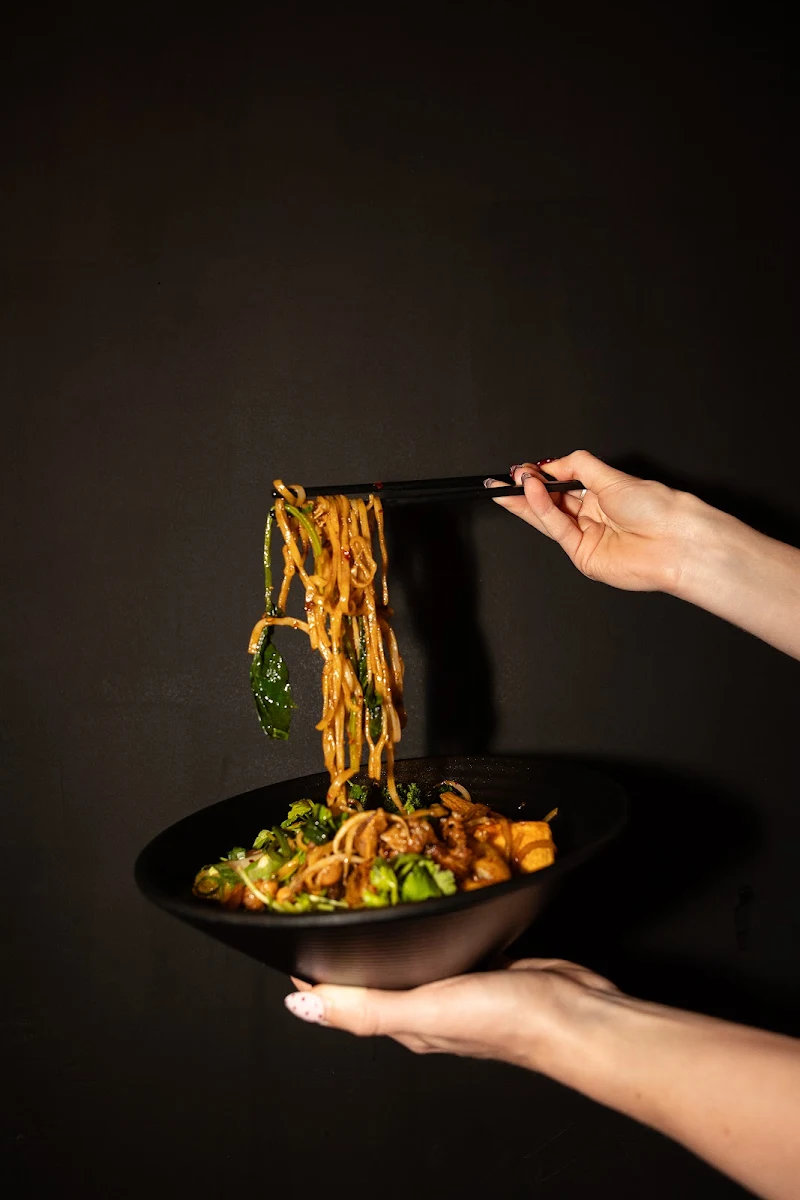 Highlights, Fantastic Neon Hotpot